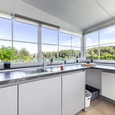 Hébergement de vacances La Petite Maison Au Bord De L'eau *