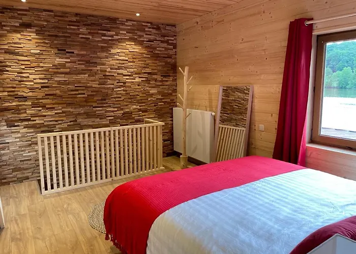 Hébergement de vacances La Petite Maison Au Bord De L'eau Hastiere-par-dela